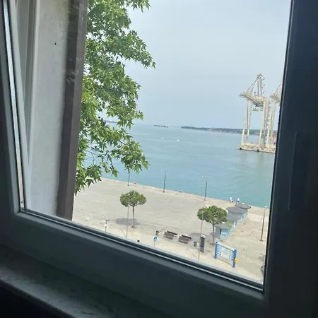 Nina Apartment Koper