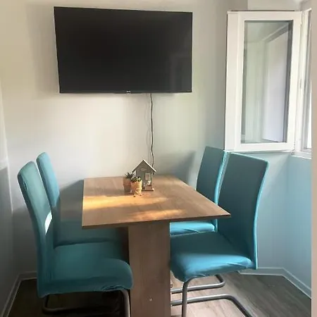 Nina Apartment