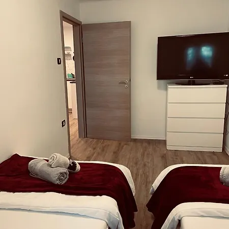 Nina Apartment Koper